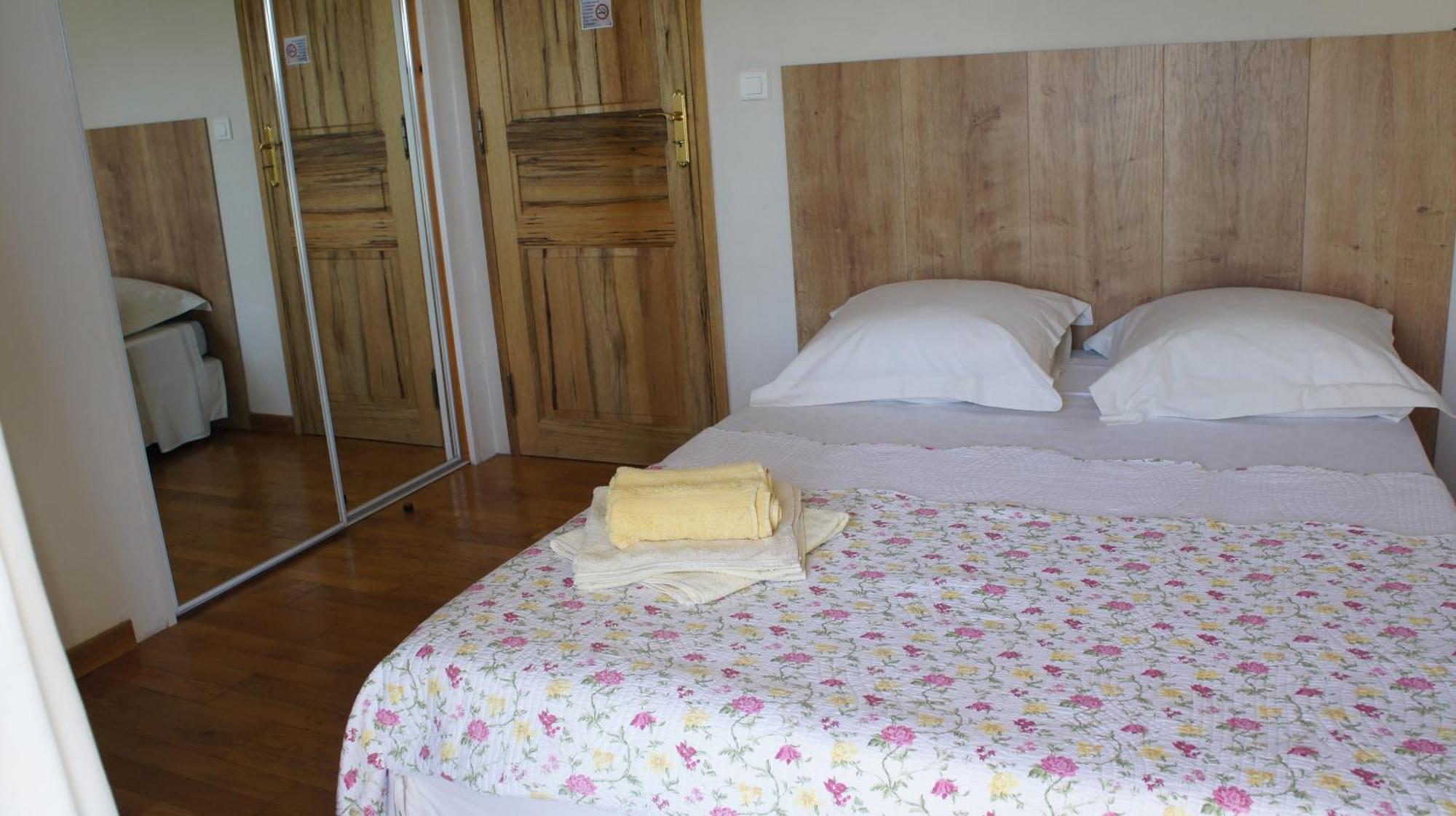 Chambre D'Hotes Ananda سيسترون الغرفة الصورة